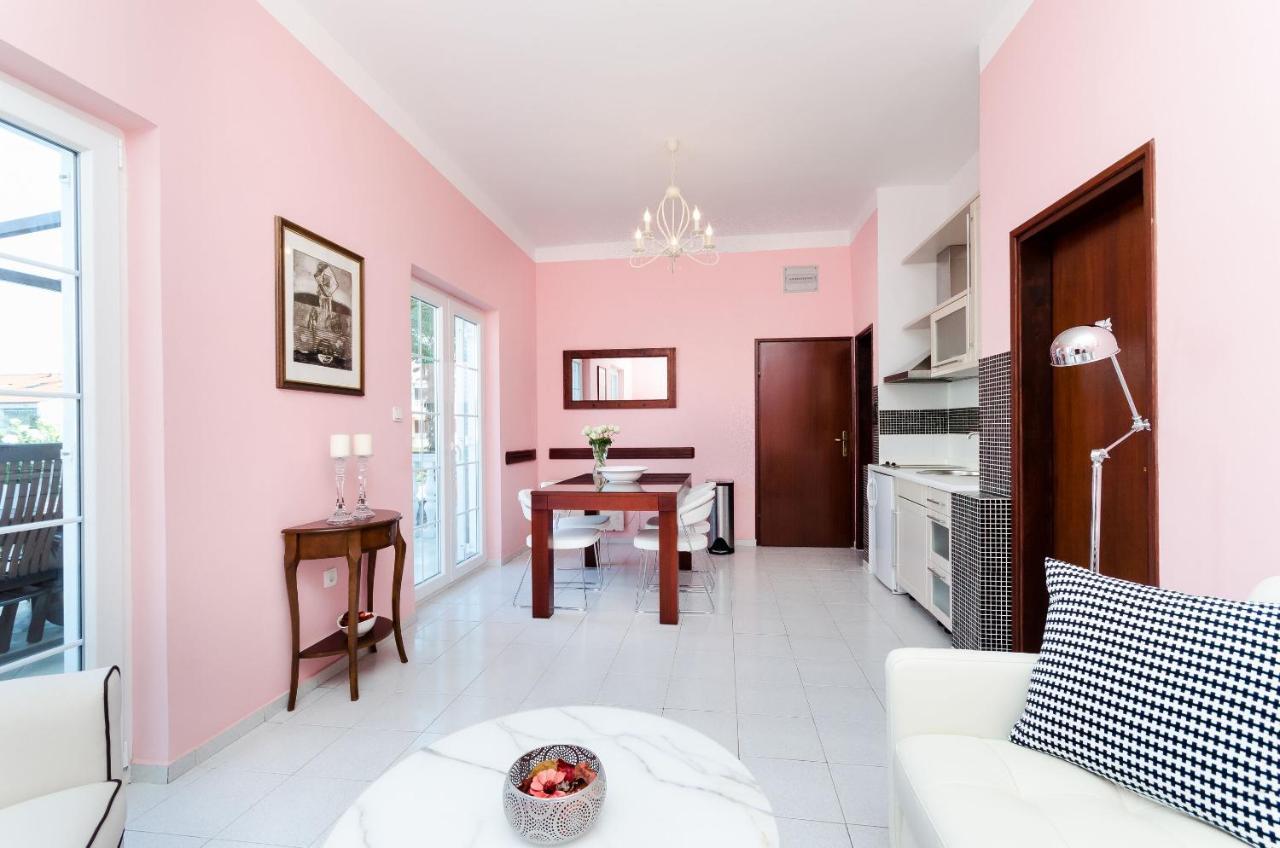 Apartments Sinisa Малинска Экстерьер фото