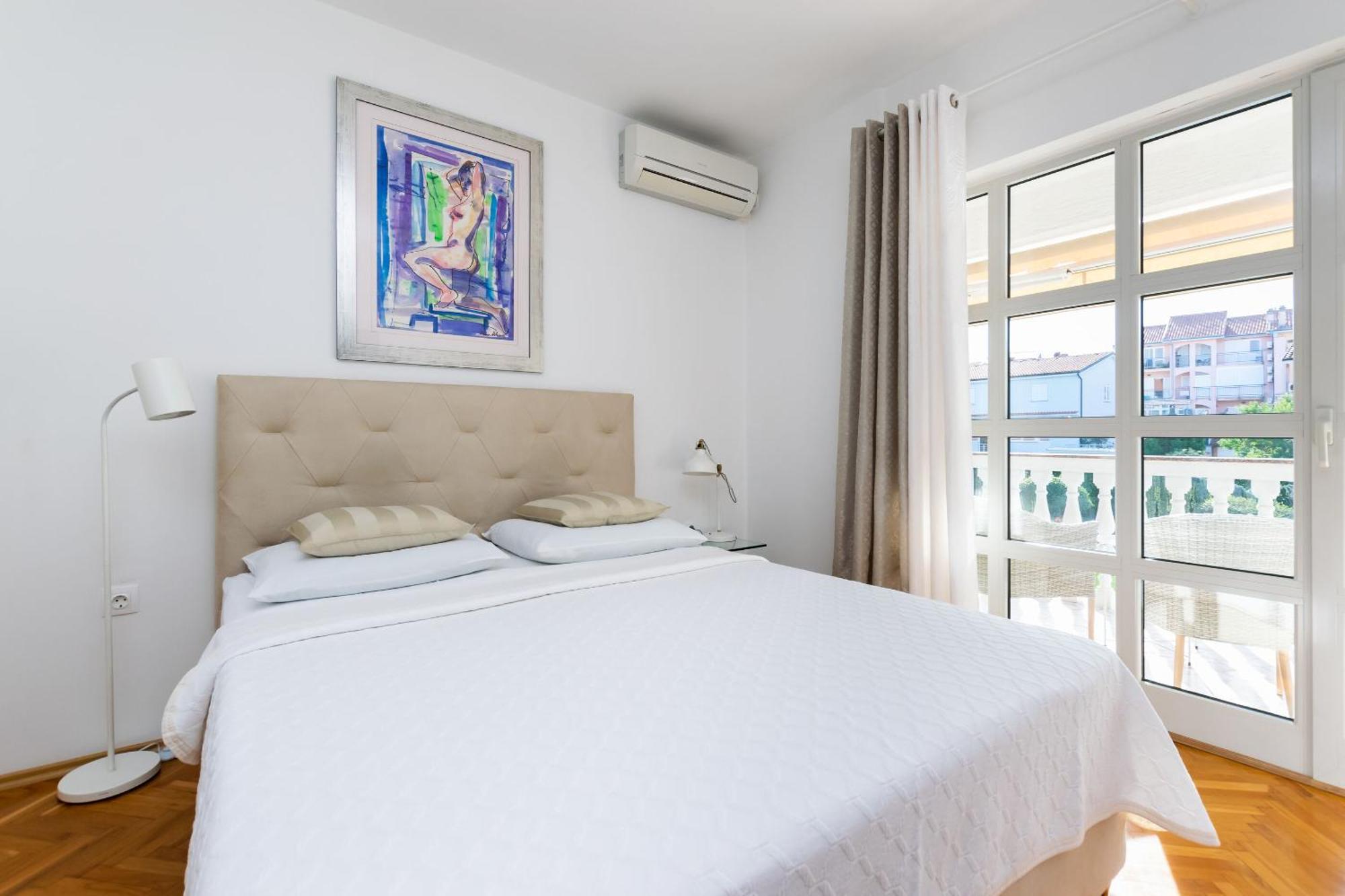 Apartments Sinisa Малинска Экстерьер фото