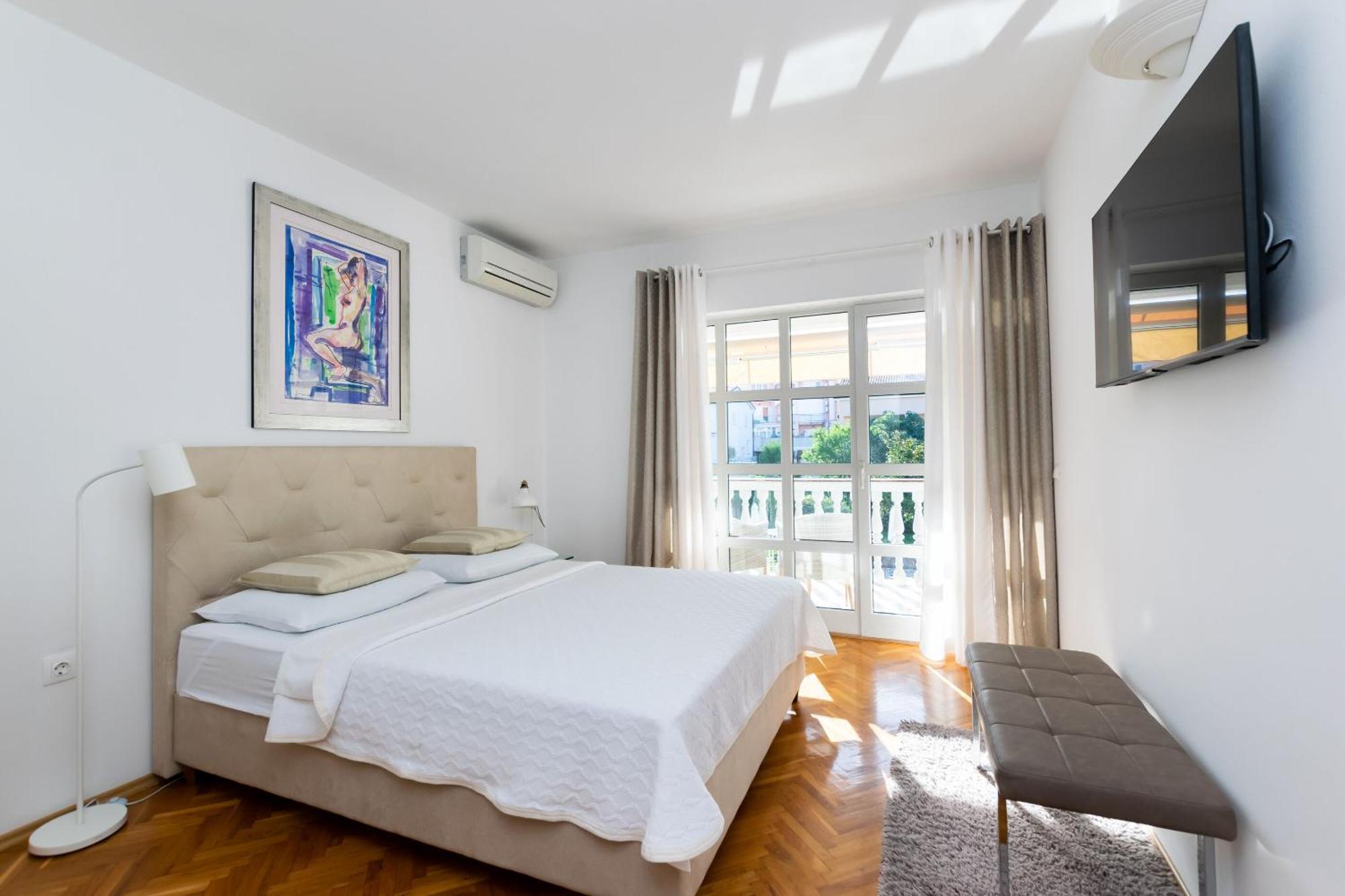 Apartments Sinisa Малинска Экстерьер фото