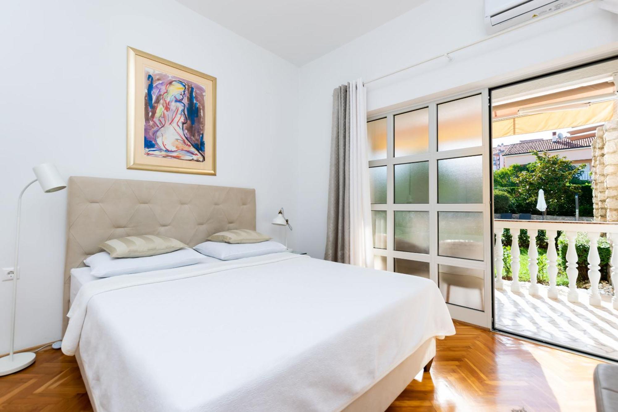 Apartments Sinisa Малинска Экстерьер фото